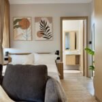 Modern private bathroom — Seaview Studio Flic en Flac Mauritius